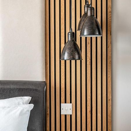 Canary Wharf Retreat With Free Secure Parking London Eksteriør billede