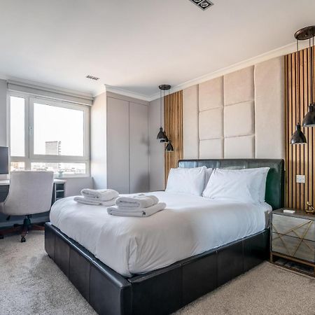 Canary Wharf Retreat With Free Secure Parking London Eksteriør billede
