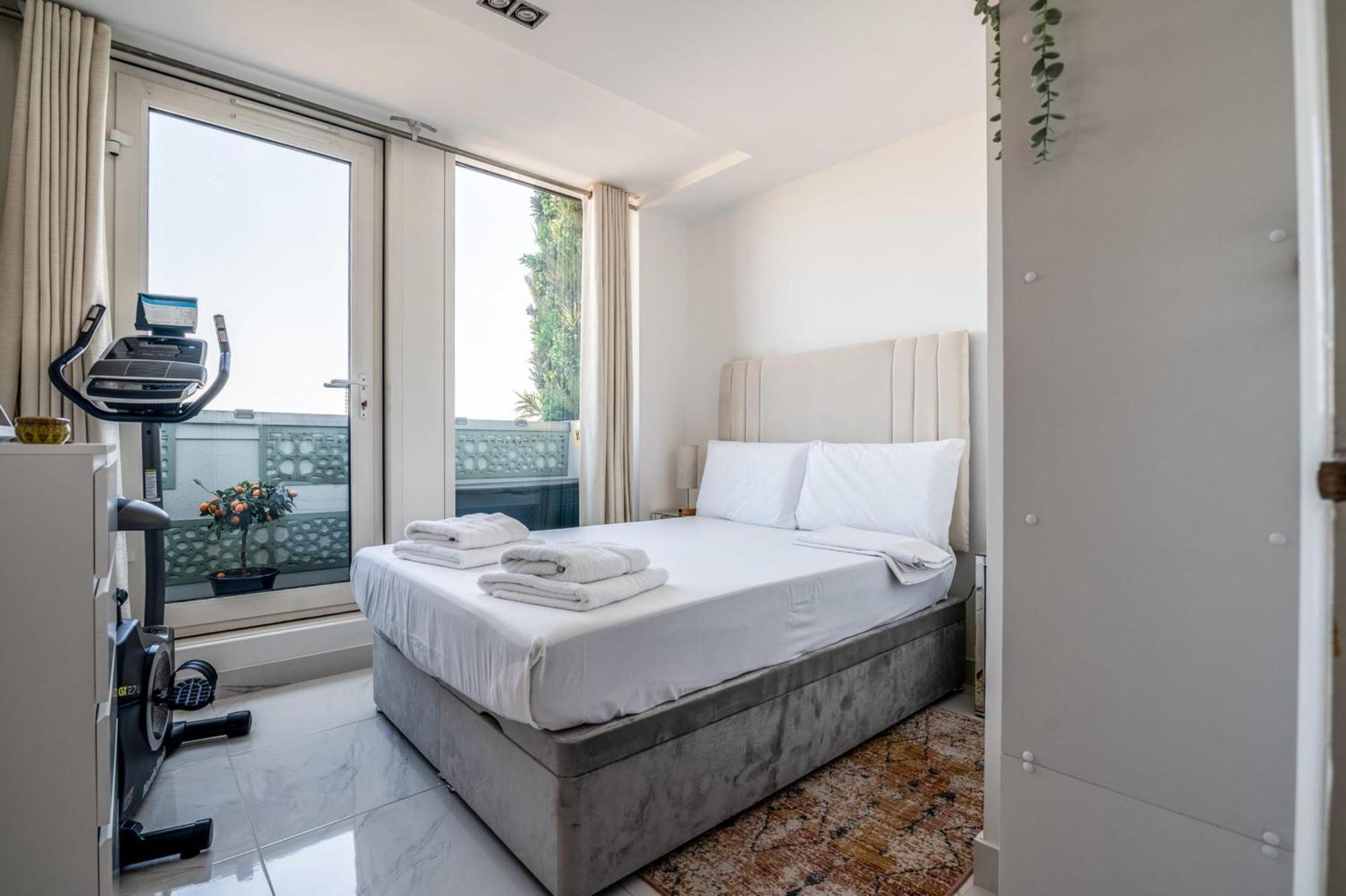 Canary Wharf Retreat With Free Secure Parking London Eksteriør billede