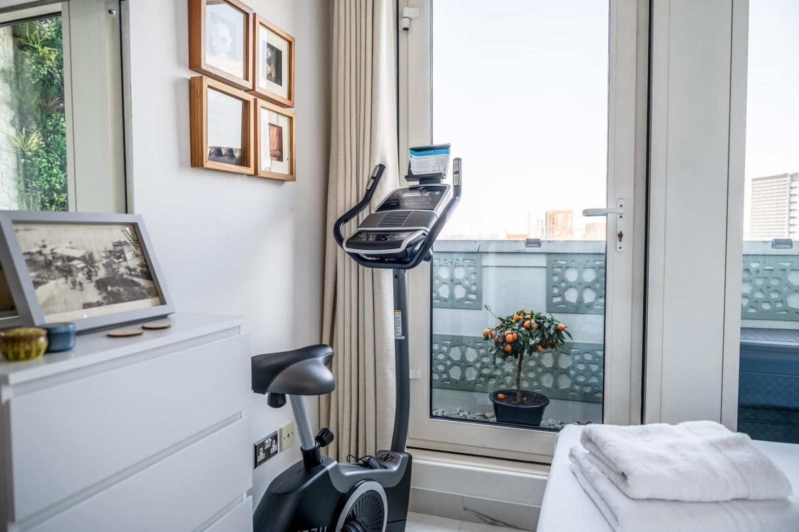 Canary Wharf Retreat With Free Secure Parking London Eksteriør billede