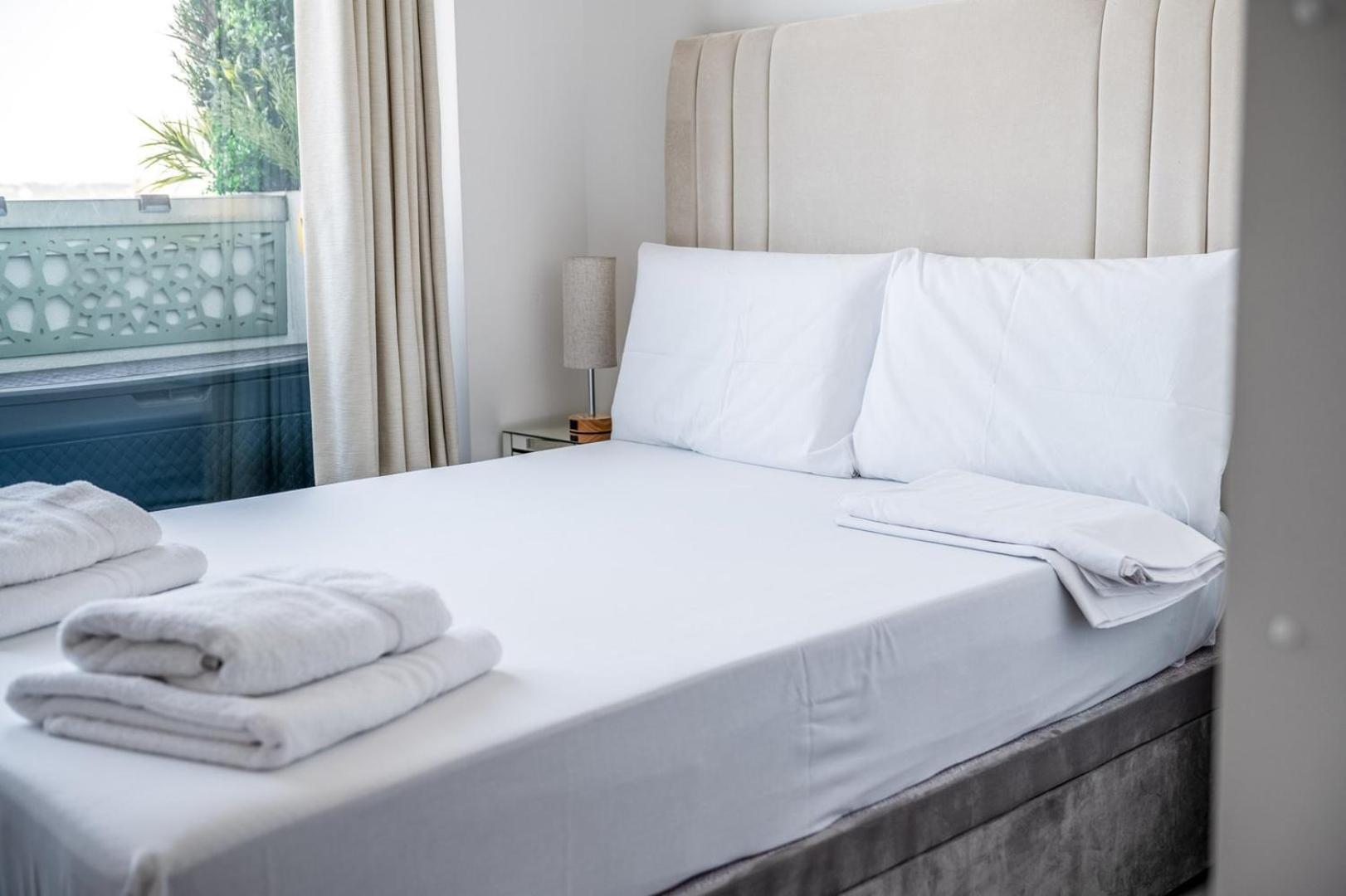Canary Wharf Retreat With Free Secure Parking London Eksteriør billede