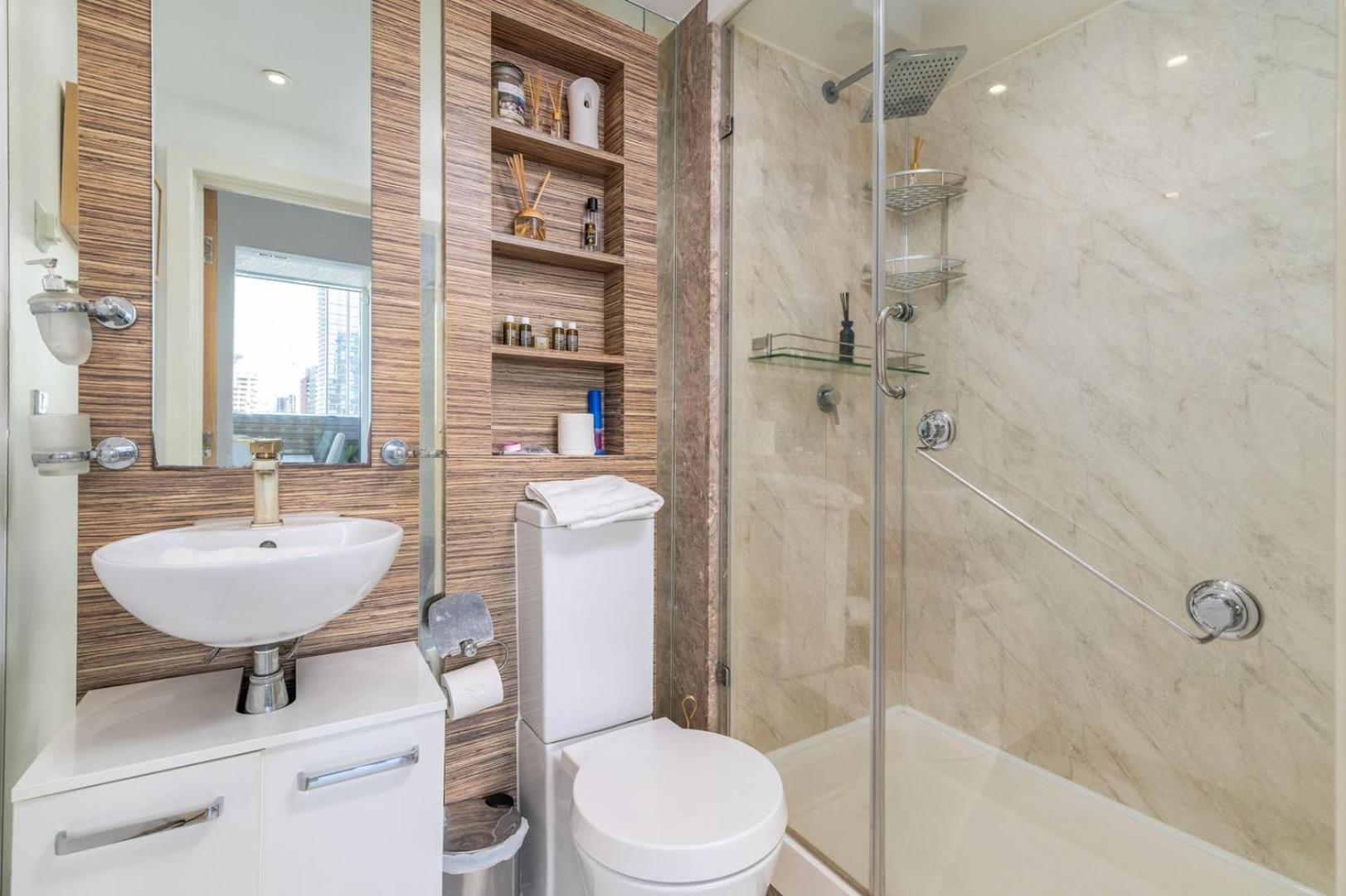 Canary Wharf Retreat With Free Secure Parking London Eksteriør billede